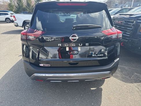 Used 2023 Nissan Rogue SL image 24
