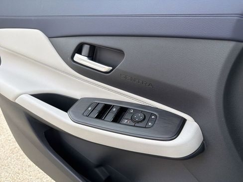 New 2026 Nissan Sentra SL w/ Floor Mat Package FWD image 21