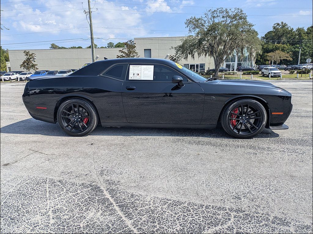 Used 2023 Dodge Challenger SRT Hellcat w/ Driver Convenience Group RWD image 3