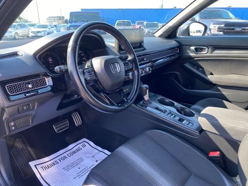 Used 2022 Honda Civic Sport image 8