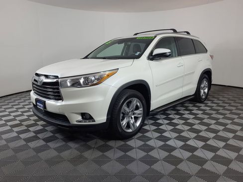 Used 2015 Toyota Highlander Limited Platinum AWD/4WD image 7