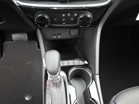 New 2026 Buick Encore GX Sport Touring AWD/4WD image 15