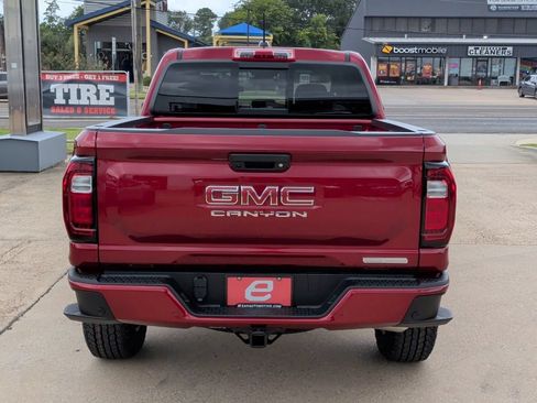 New 2026 GMC Canyon Elevation w/ Convenience Package RWD image 7