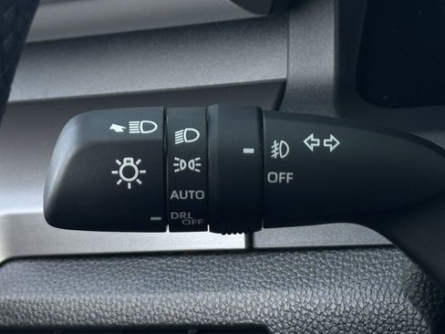 Used 2024 Toyota Tacoma TRD Sport image 22