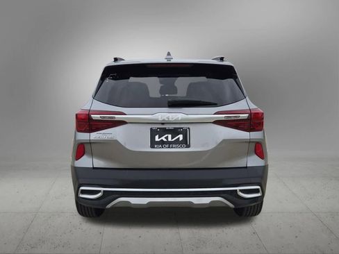 Certified 2023 Kia Seltos S w/ Navigation Package image 5