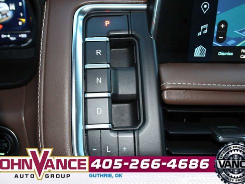 Used 2022 Chevrolet Tahoe High Country image 40