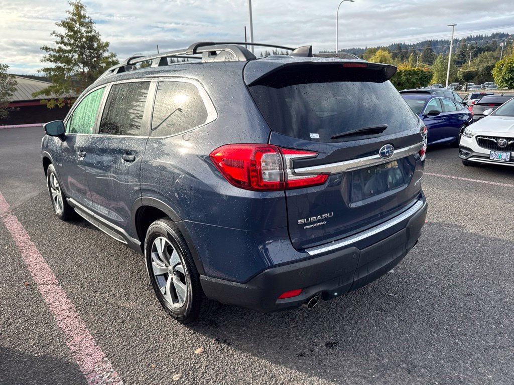 Used 2024 Subaru Ascent Premium w/ Convenience Package AWD/4WD image 6