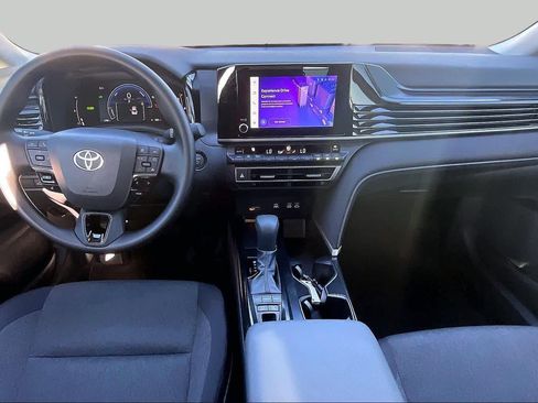 Used 2026 Toyota Camry LE w/ Convenience Package FWD image 15