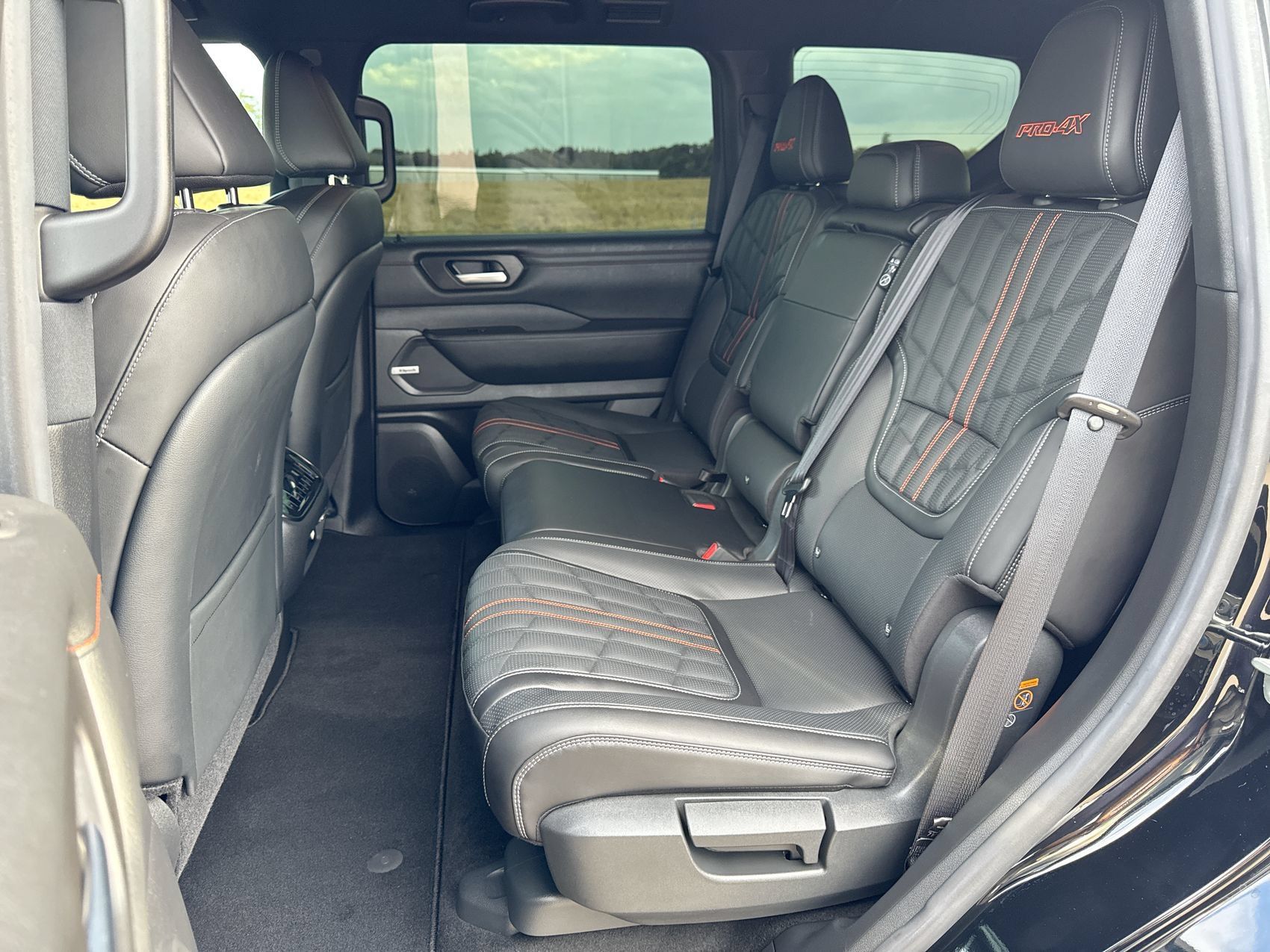 Used 2025 Nissan Armada PRO-4X AWD/4WD image 20