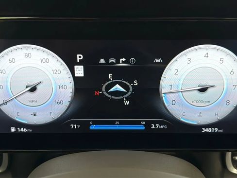 Used 2024 Hyundai Elantra SEL FWD image 13