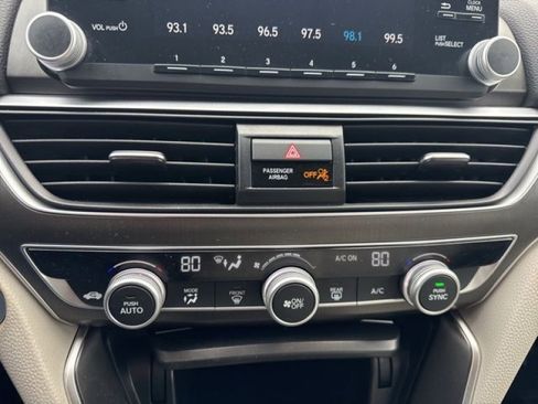 Used 2020 Honda Accord LX image 24