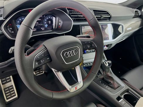 New 2025 Audi Q3 2.0T Premium Plus w/ Premium Plus Package image 12