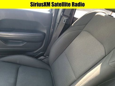 Used 2019 Jeep Wrangler Unlimited Sport S image 11