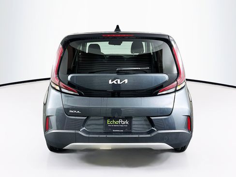 Used 2025 Kia Soul LX w/ LX Technology Package image 7