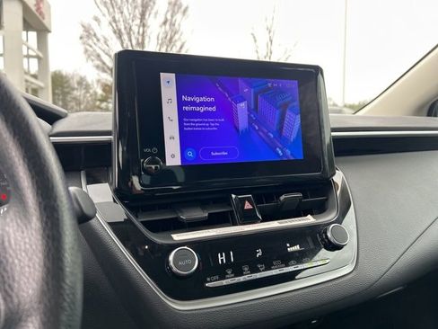 Used 2024 Toyota Corolla LE image 19