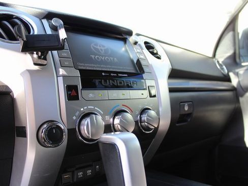 Used 2020 Toyota Tundra SR5 image 23