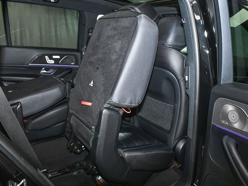 Used 2023 Mercedes-Benz GLS 450 4MATIC image 64