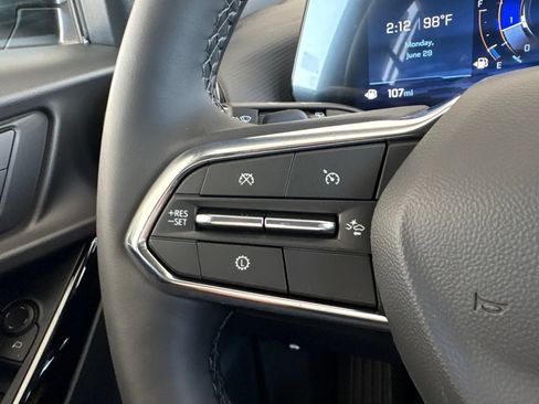 New 2026 Chevrolet Equinox LT w/ Convenience Package II FWD image 27