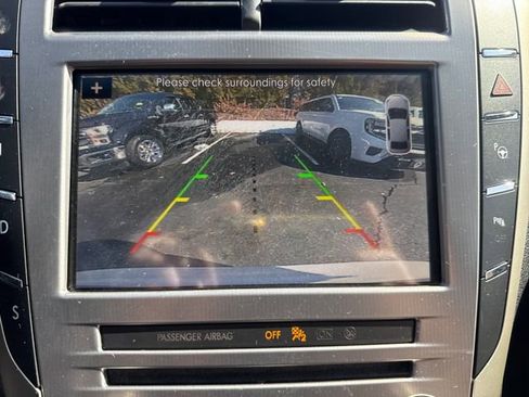 Used 2019 Lincoln MKZ Reserve image 23