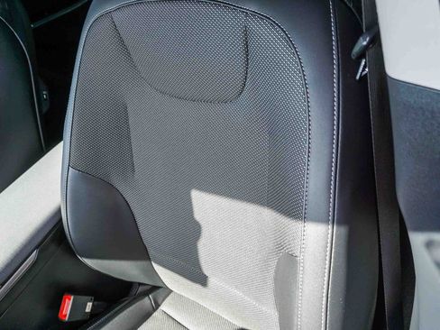 Certified 2024 Kia EV6 Light image 21