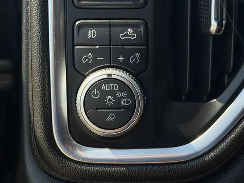Used 2019 GMC Sierra 1500 SLT RWD image 20