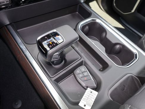 New 2026 GMC Sierra 1500 SLT w/ SLT Premium Package image 20