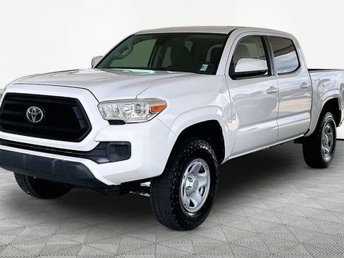 Used 2020 Toyota Tacoma SR w/ SR Convenience Package RWD image 3