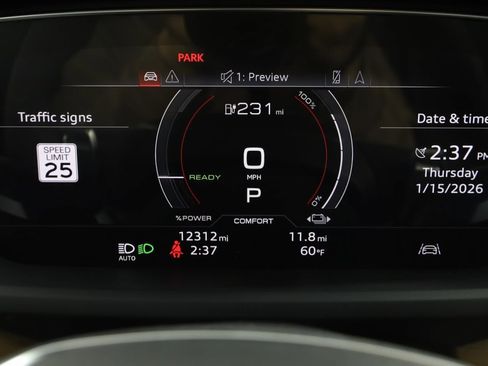 Used 2023 Audi e-tron GT Premium Plus image 22