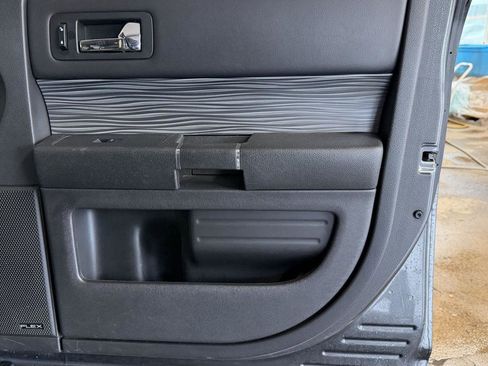 Used 2019 Ford Flex SEL w/ Equipment Group 202A image 27