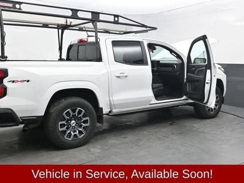 Used 2024 Chevrolet Colorado Z71 w/ Advanced Trailering Package AWD/4WD image 54