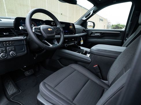 New 2026 Chevrolet Tahoe LS image 12