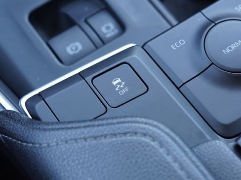 Certified 2026 Toyota Grand Highlander AWD Hybrid image 38