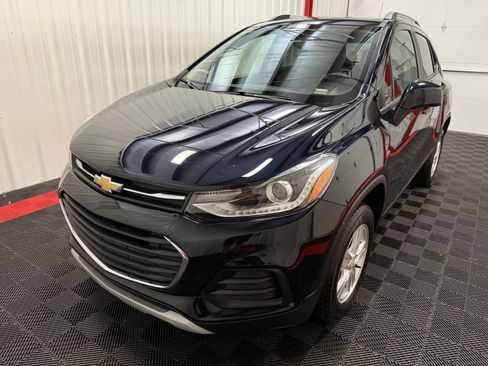 Used 2022 Chevrolet Trax LT w/ Driver Confidence Package AWD/4WD image 8