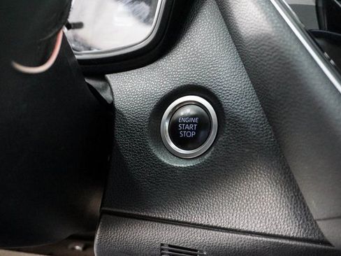 Used 2022 Toyota Corolla LE image 18