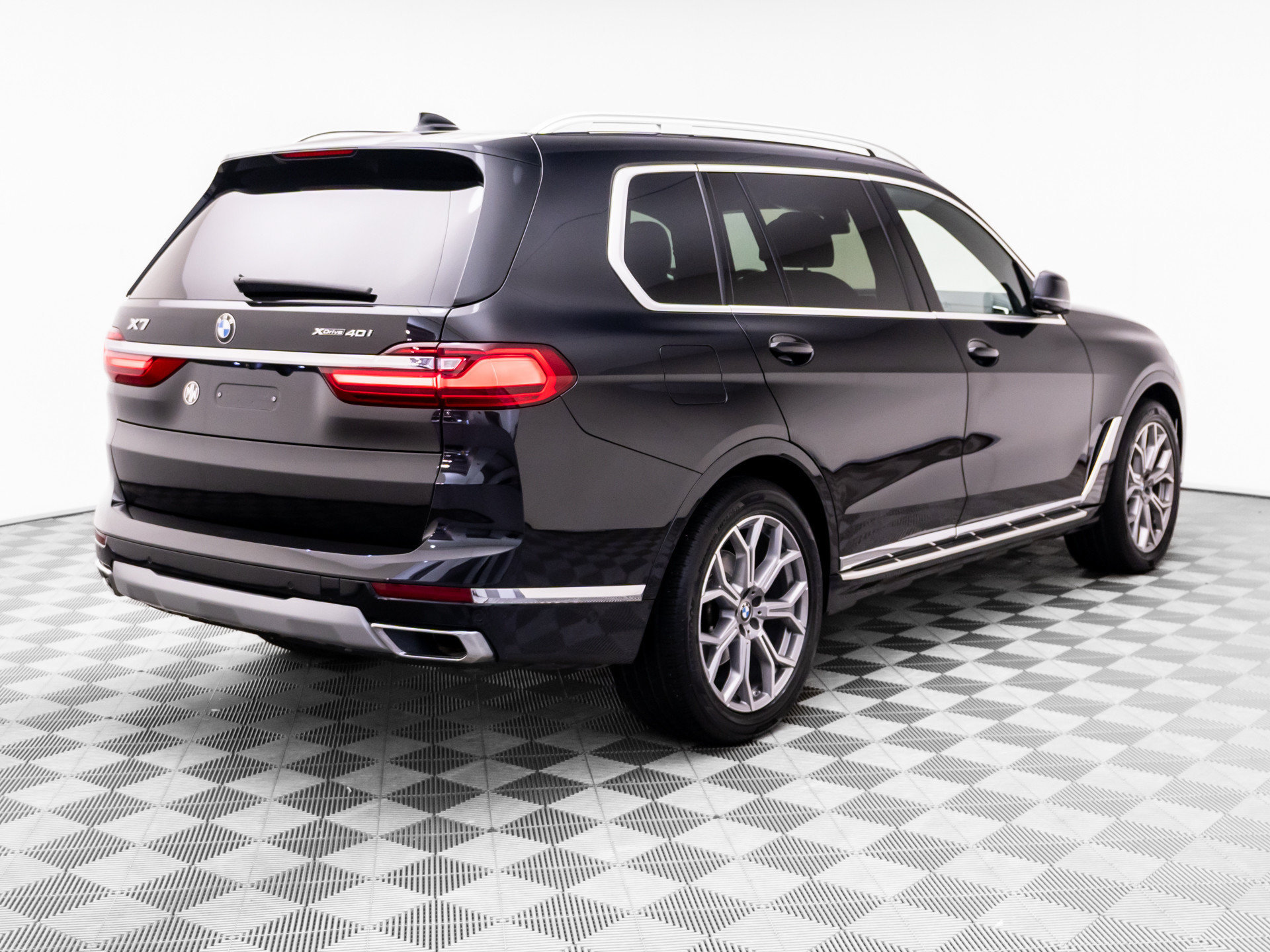 Used 2022 BMW X7 xDrive40i w/ Executive Package AWD/4WD image 6