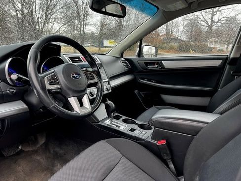 Used 2015 Subaru Legacy 2.5i Premium w/ Moonroof Package image 9