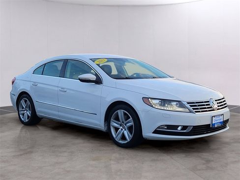 Used 2013 Volkswagen CC Sport image 3