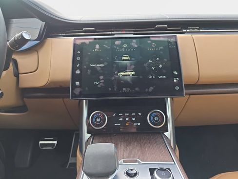 Used 2023 Land Rover Range Rover Autobiography AWD/4WD image 16