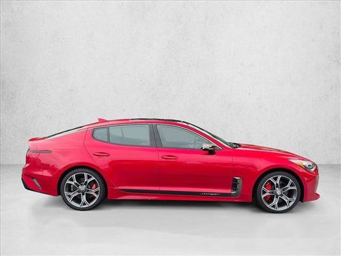 Used 2018 Kia Stinger GT2 AWD/4WD image 4