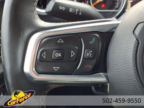 Used 2019 Jeep Wrangler Unlimited Sahara w/ Quick Order Package 24M Moab image 22