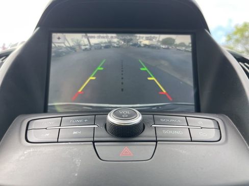 Used 2019 Ford Escape SE image 29