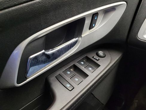 Used 2016 Chevrolet Equinox LT w/ Convenience Package image 27