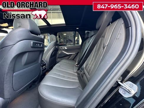 Used 2022 BMW X5 xDrive45e w/ M Sport Package AWD/4WD image 14