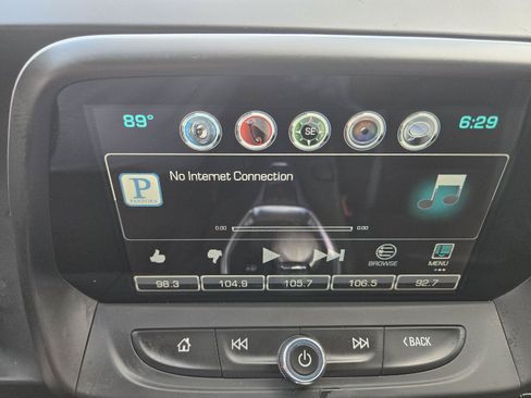 Used 2016 Chevrolet Camaro LT RWD image 31