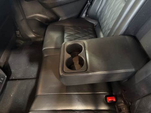 Used 2021 Nissan Rogue Platinum image 18