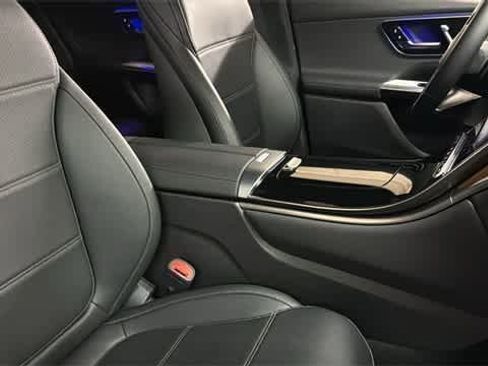 Certified 2025 Mercedes-Benz GLC 300 4MATIC image 34