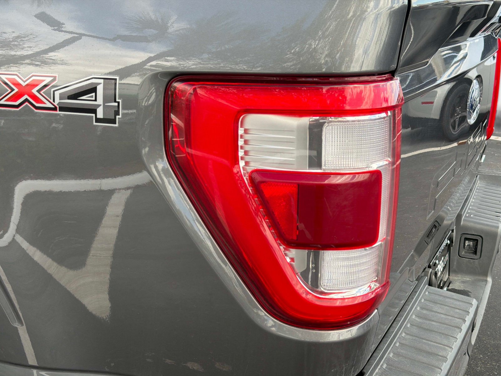 Used 2023 Ford F150 Lariat AWD/4WD image 15