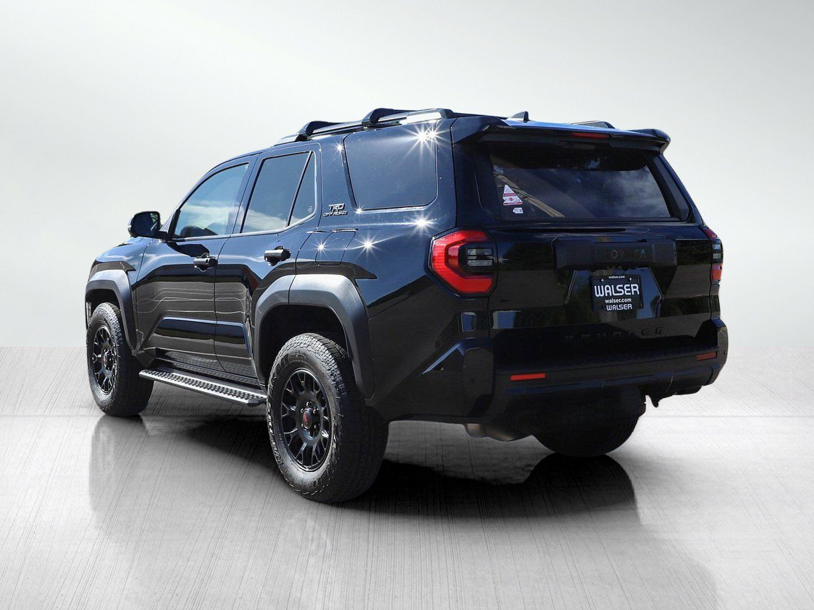 Used 2025 Toyota 4Runner TRD Off-Road Premium AWD/4WD image 3