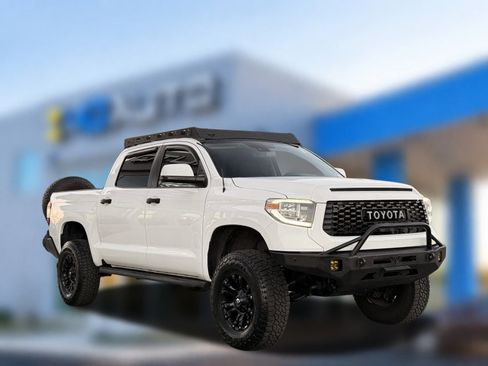 Used 2018 Toyota Tundra Platinum image 4