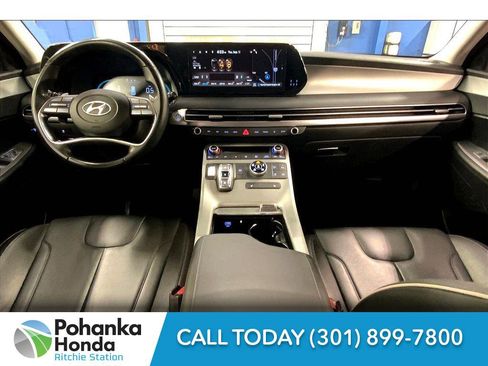 Used 2023 Hyundai Palisade SEL image 16